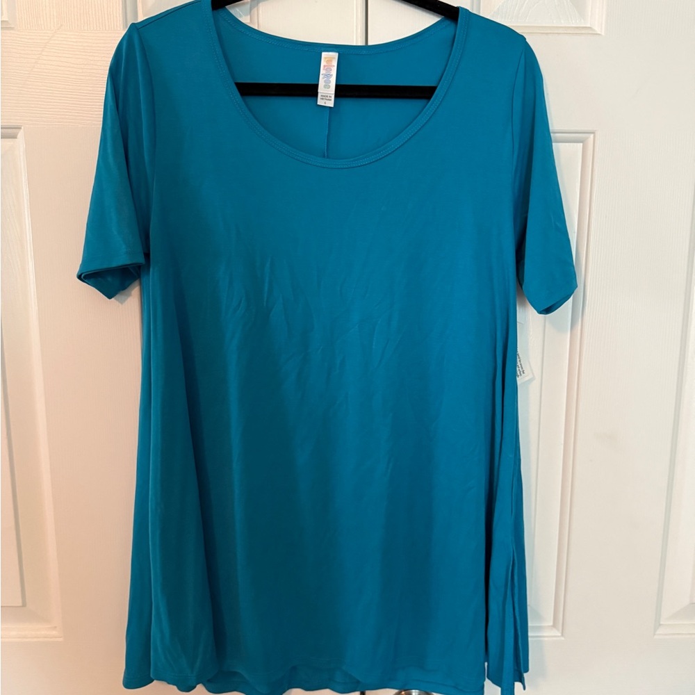 NWT LuLaRoe Perfect T – Size Small – Blue